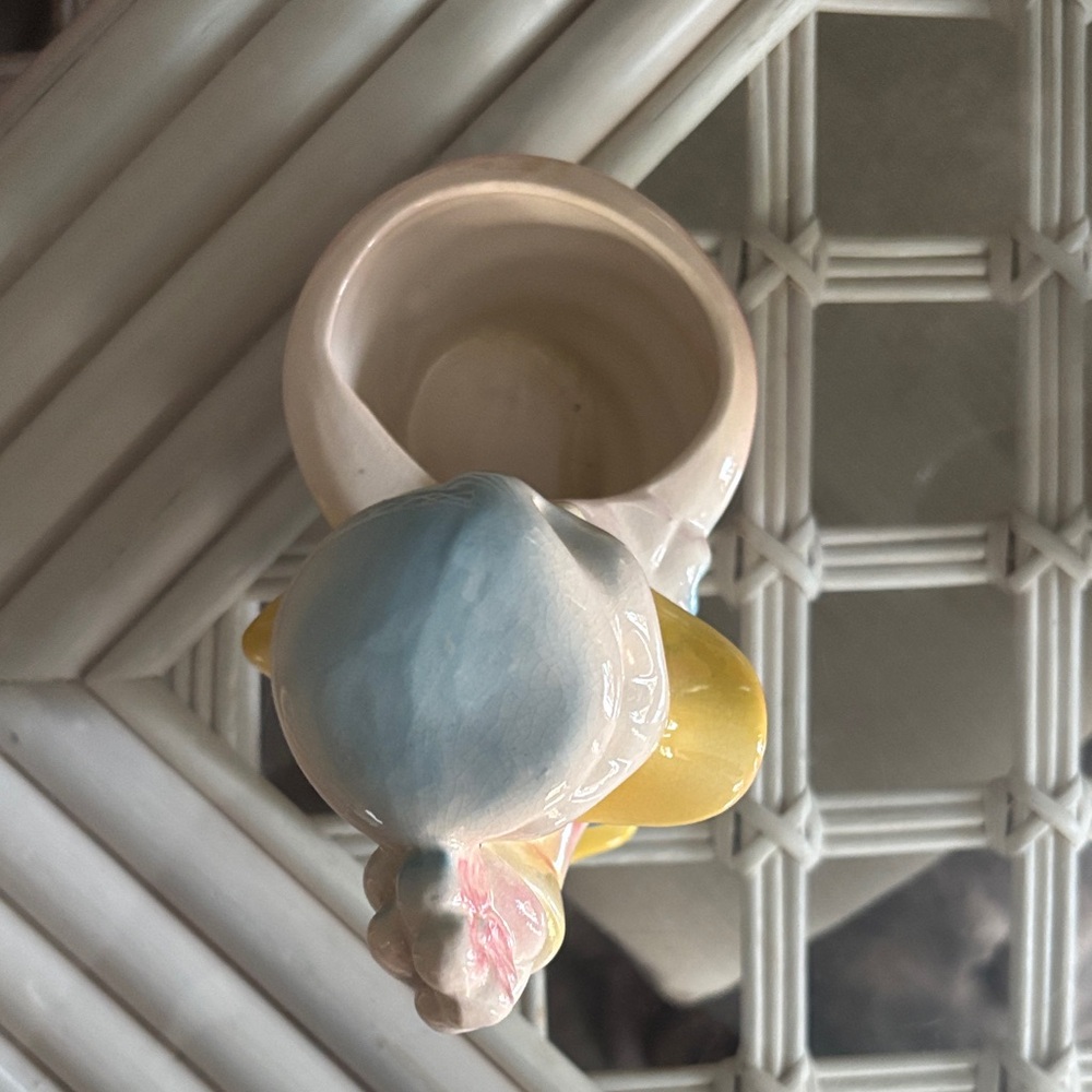 Vintage 1940’s Disney Donald Duck Vase - Picture 10 of 11